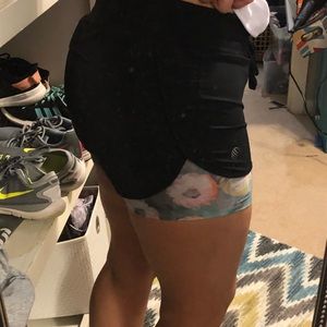 Excellent condition work out shorts